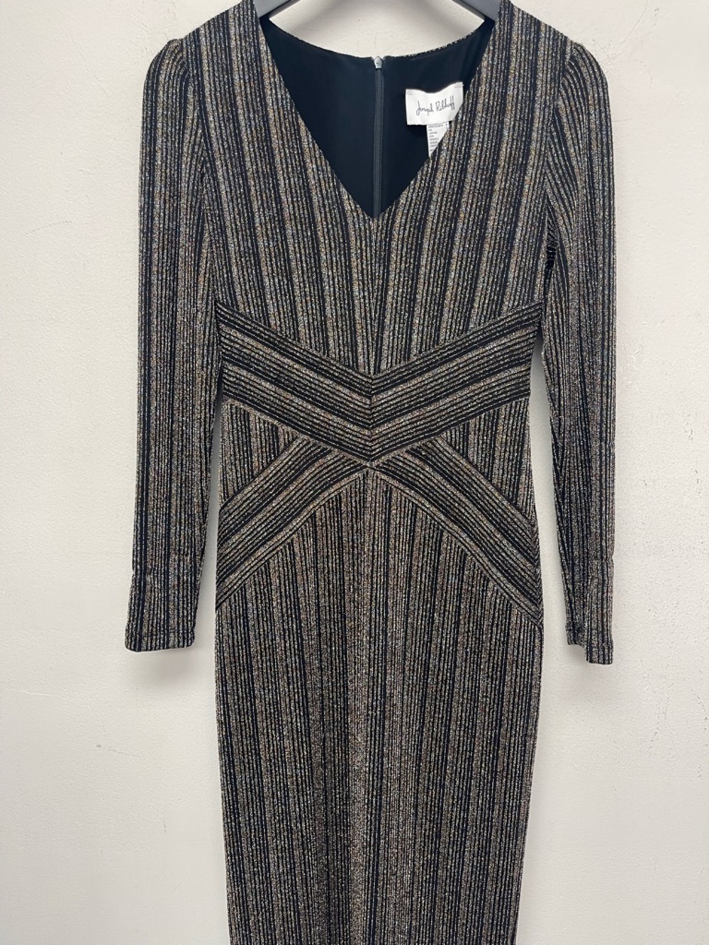 Joseph Ribkoff Black and Gold Metallic Long Sleeve V-Neck Dress Size 4